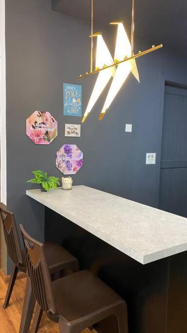 8Pax Cozy Home Stay Jazz Suites 1 Vivacity Kuching Sarawak 3Br Εξωτερικό φωτογραφία